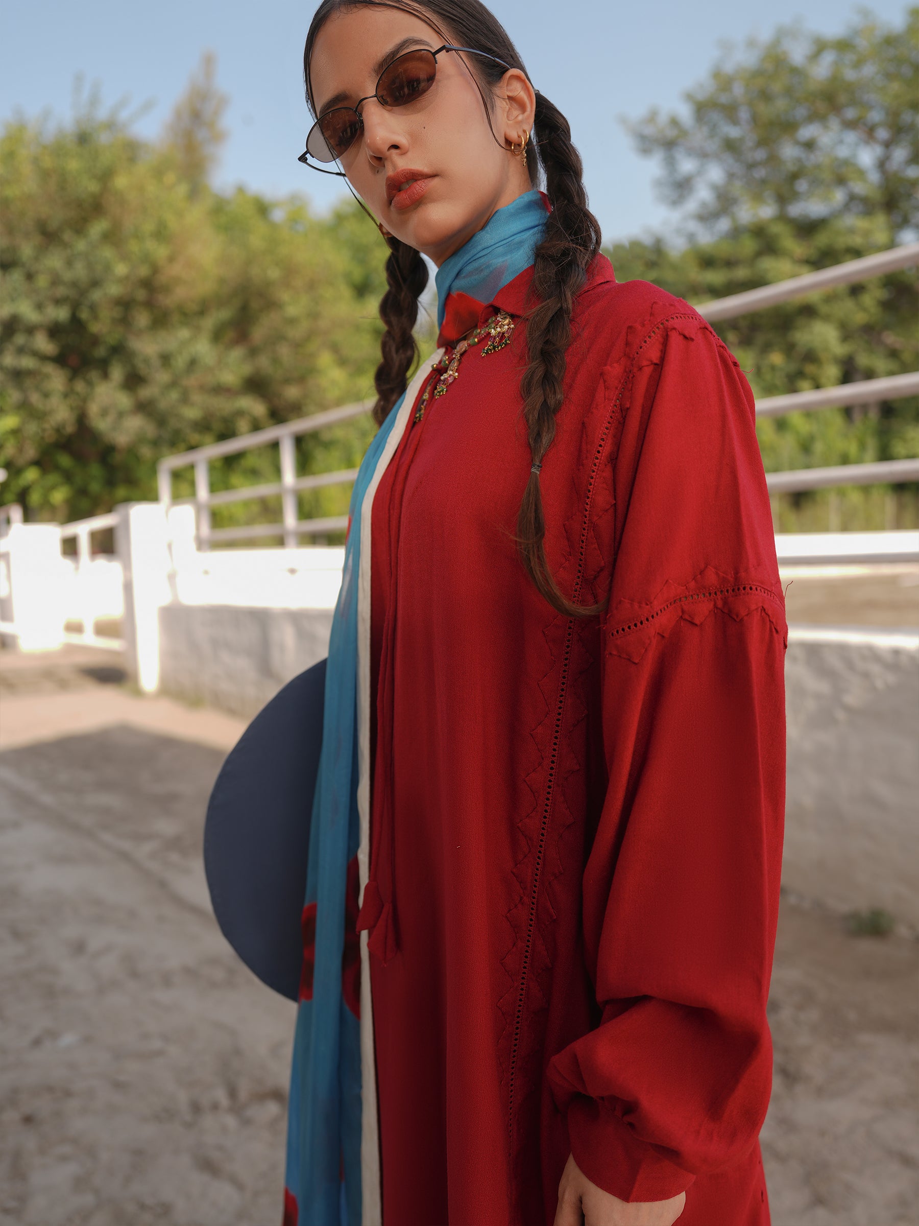 VERSE 3 - RUTTAY GUDDAY (RED FOLDS)