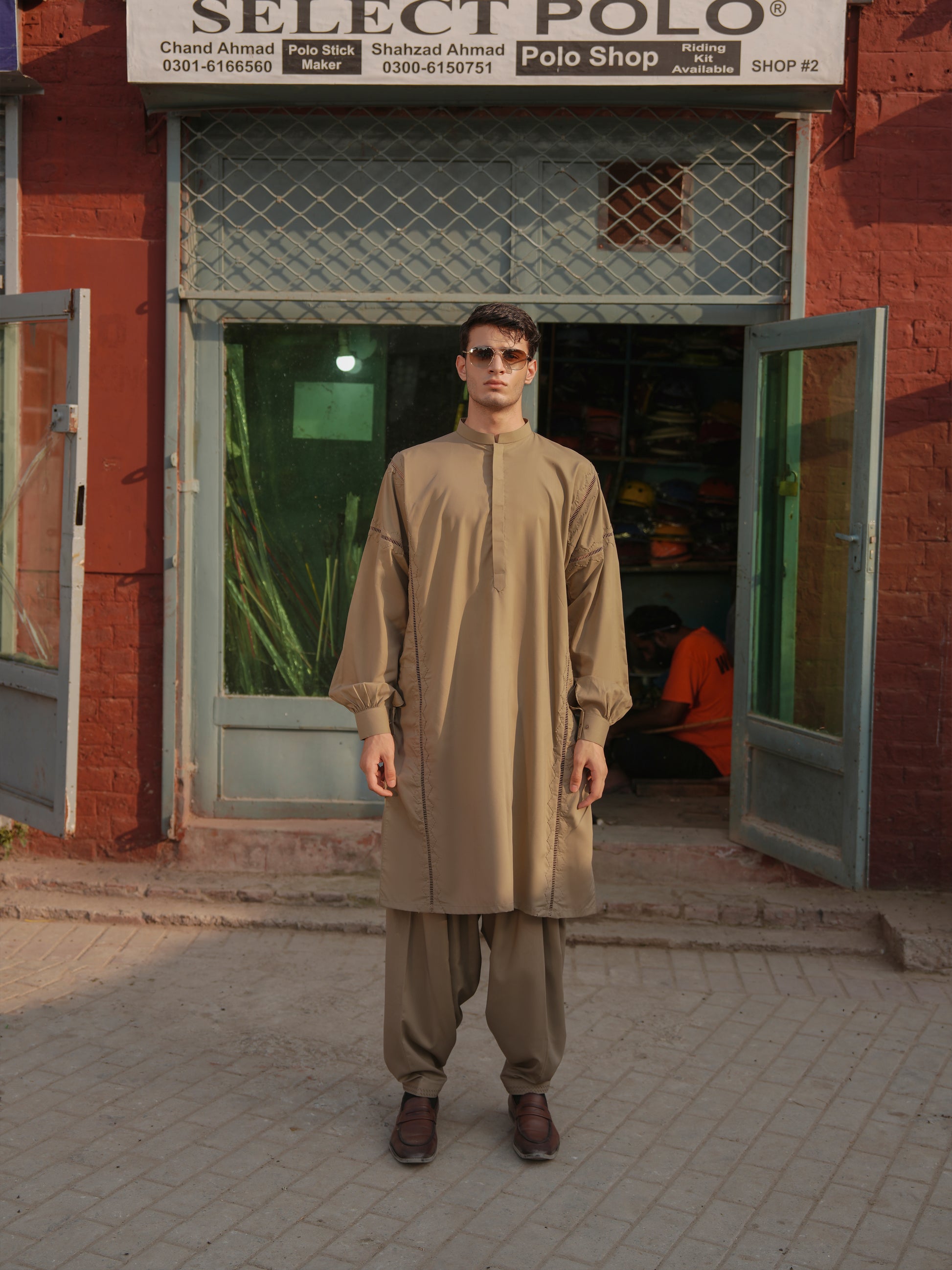 VERSE 1 - MITTI RANG GUDDAY (MUD BROWN FOLDS)